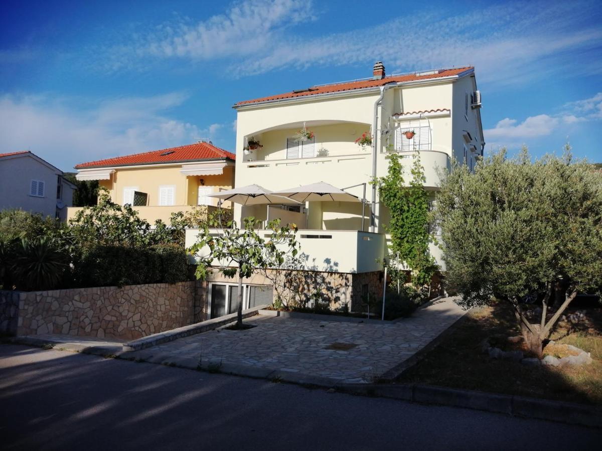 Apartmani Grabovcic Punat Esterno foto