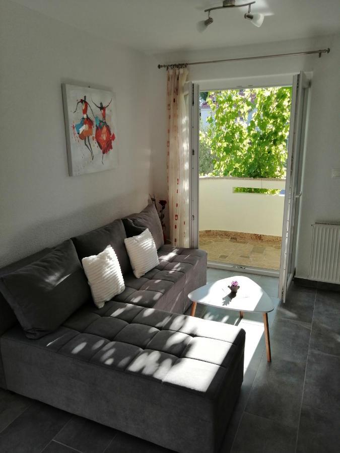 Apartmani Grabovcic Punat Esterno foto