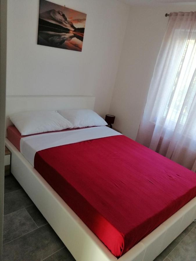 Apartmani Grabovcic Punat Esterno foto