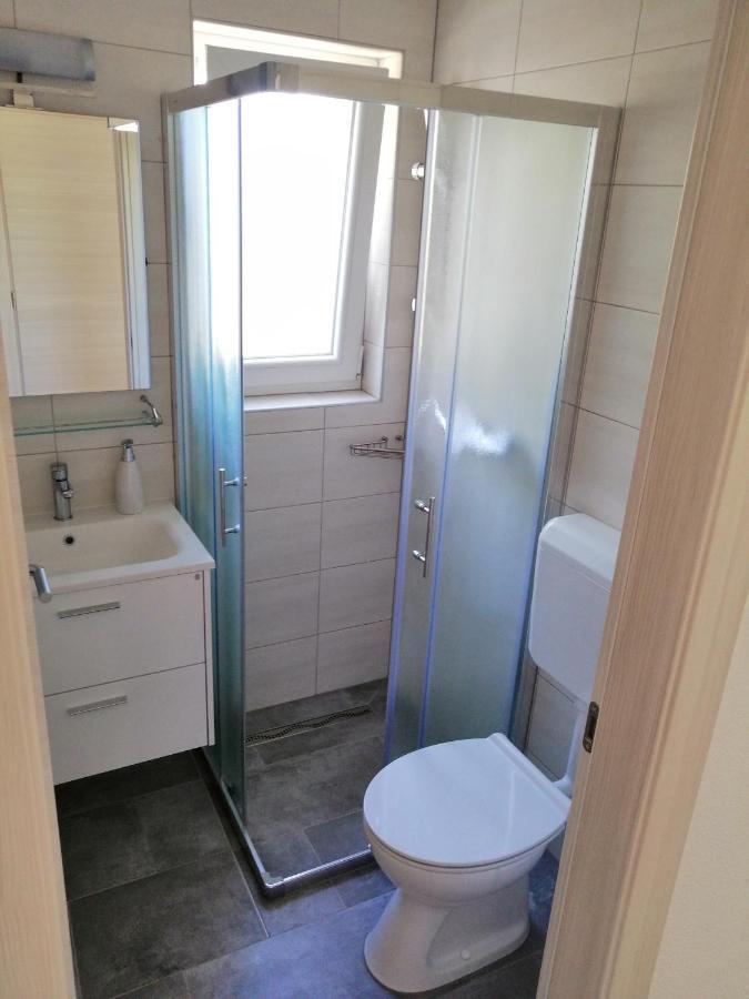 Apartmani Grabovcic Punat Esterno foto